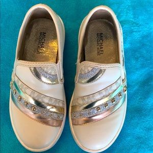 Micheal kors slide on shoes